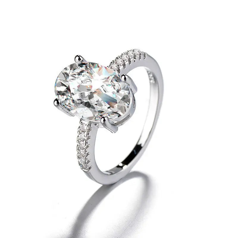 Elegant Four-Prong Oval Ring Zircon Pigeon Egg Style