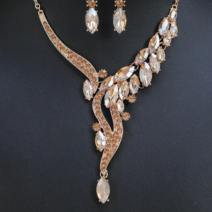 Vintage-Inspired Necklace & Earring Set